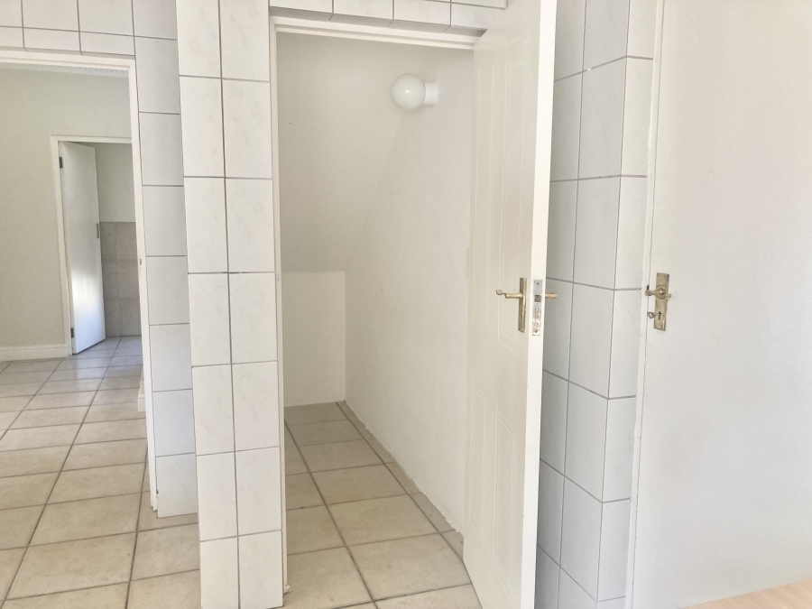 To Let 3 Bedroom Property for Rent in Kronenzicht Western Cape